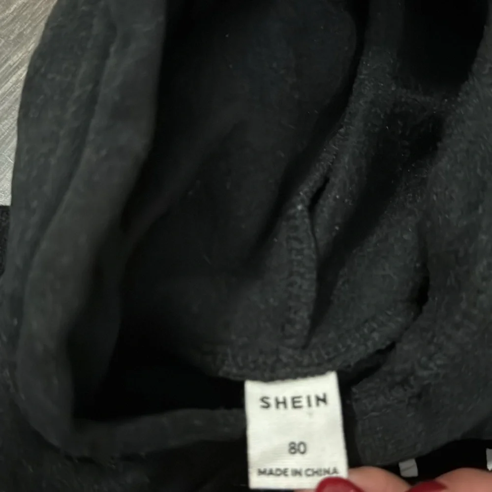 Used - Picture 2 of 2